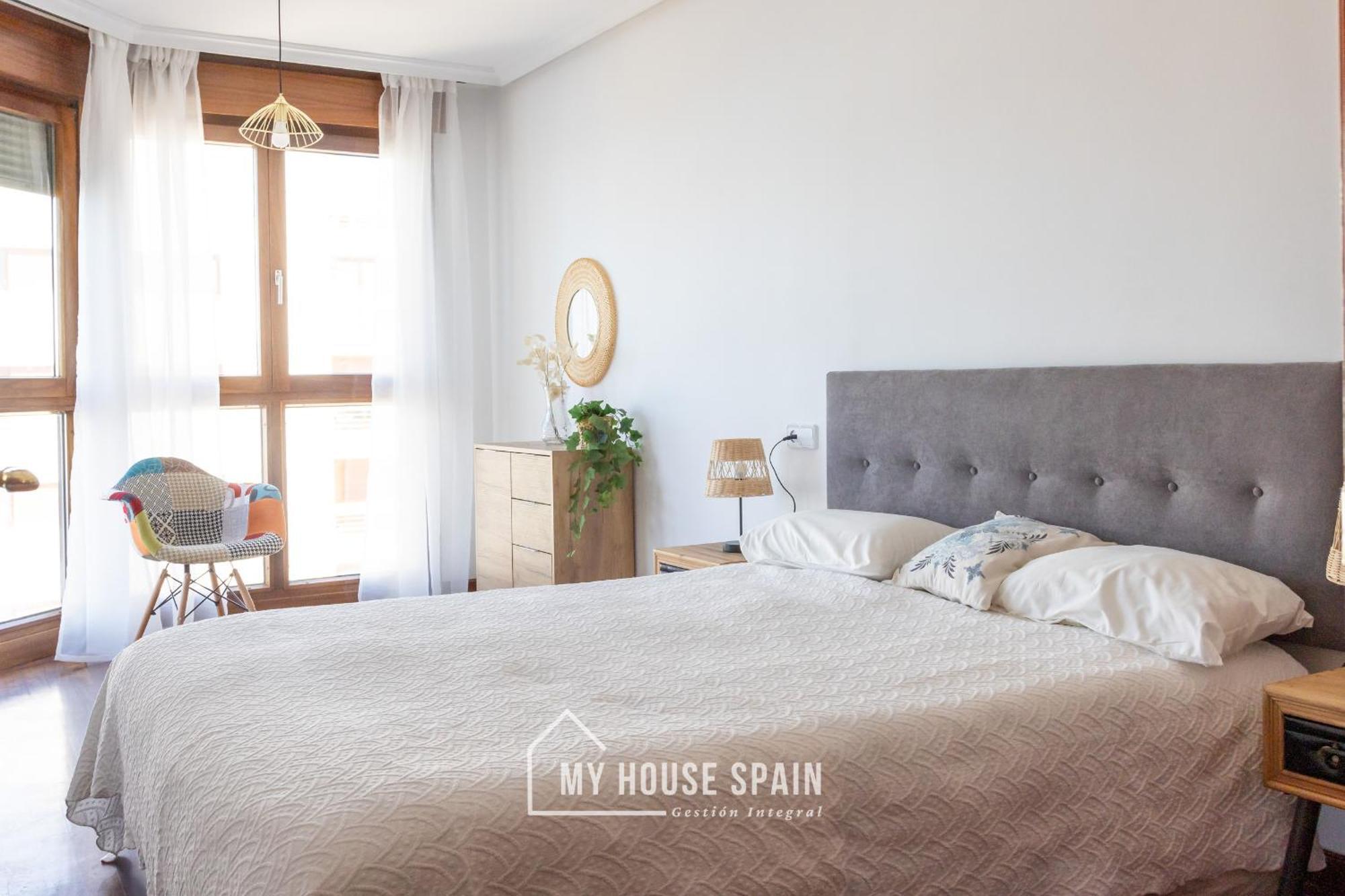 Myhousespain - Playa De Poniente, Con Vistas Al Mar Y Parking Gratuito กิฮอน ภายนอก รูปภาพ