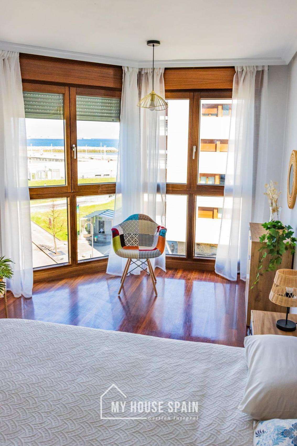 Myhousespain - Playa De Poniente, Con Vistas Al Mar Y Parking Gratuito กิฮอน ภายนอก รูปภาพ